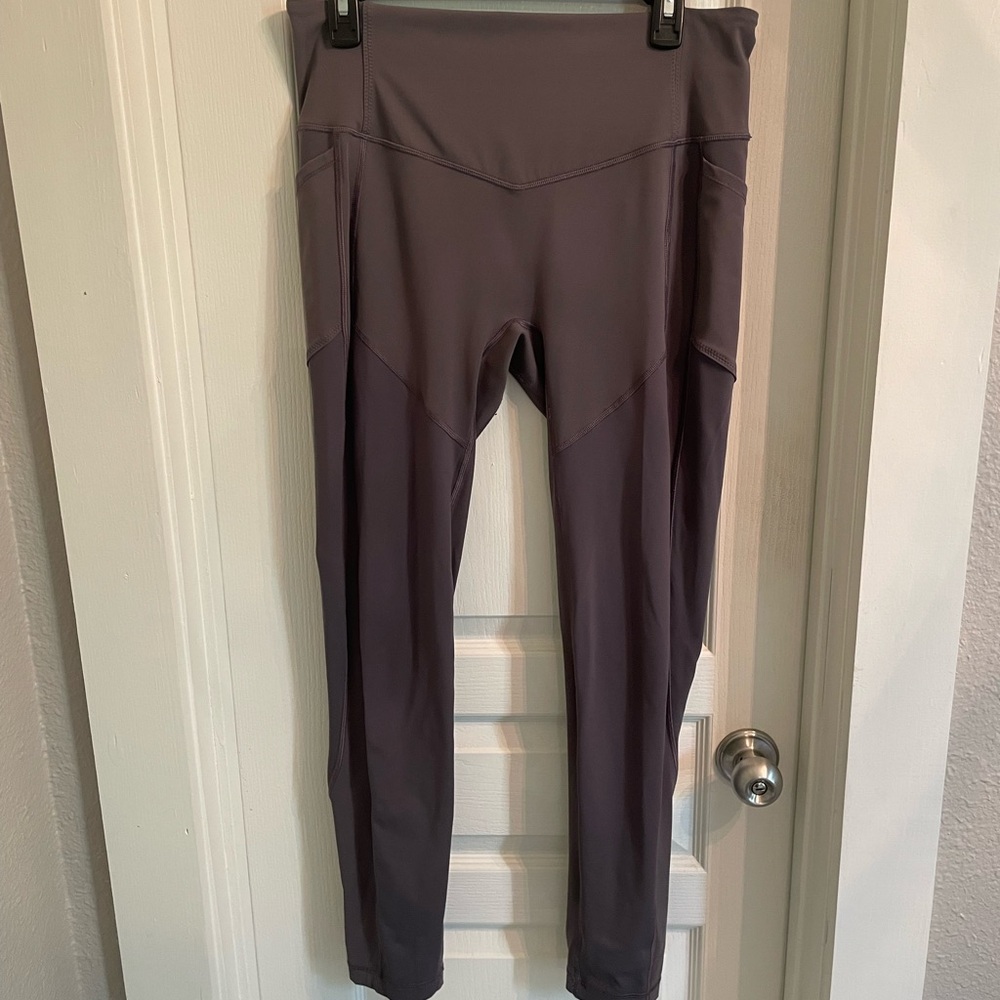 Gray High-Waisted Leggings